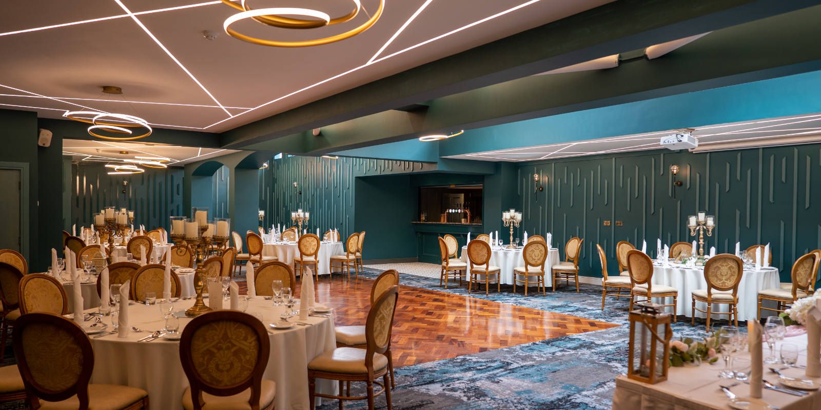 Lebleu Great Northern Hotel